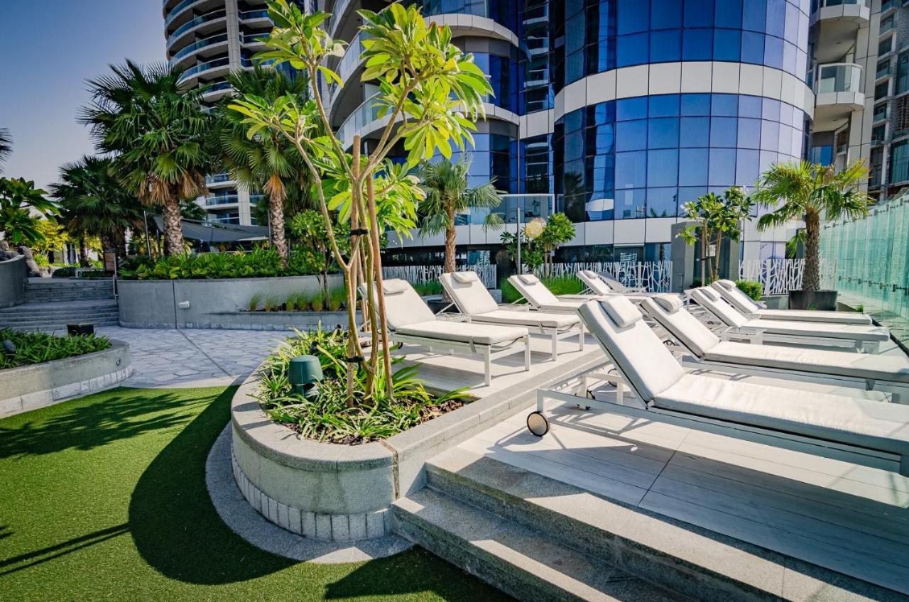Royal Club By Rvhr, Paramount Tower B, Business Bay अपार्टमेंट *